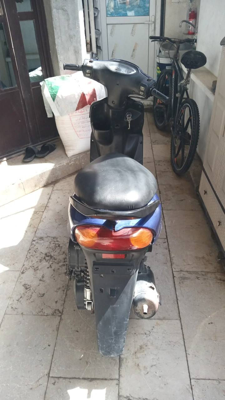 السلام عليكم 🤑
ماكس قجمه الدراجه أمانة الله مجفته مره وحده والدراجه 

علكيفي وياه مداريه بوشه 49 بلادي الدراجه نشطه

 

الدراجه كامله مكمله مكفوله كفاله عامه

 السعر 400،000  وبيه مجال  

 *********** 🤑 

مكاني بغداد الشعب حي البساتين🇮🇶
