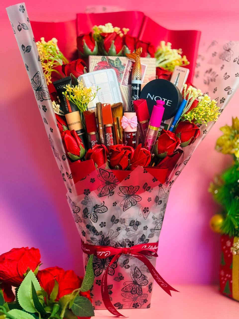 "🎀🔔 هدايا عيد الحب 🎁🎁

اكيد مليتوا من الهدايا التقليدية المملة لهذا وفرنا لكم اجمل وارقى هدية تهدوهة للام او للاخت او للزوجة او للحبيبة او لاقرب انسانة على قلبك/ج 🎁

باقة مكياج مع الورد 🔔🎁

محتويات الباقة 🎁 
اي شدو ب الوان زهرية 🎁
تنت فيونكة للخدود والشفاه 🎁
اقلام حمر عدد 2 الوان زهرية 🎁
كريم اساس رويال 🎁
باودر نوت 🎁
باليت الوان ترابية 🎁
قلم حاجب 🎁
قلم كحل 🎁
كلوس شفاه 🎁
مسكارة الحورية 🎁
ايلاينر 🎁
فرشه مكياج 🎁

😘 كارت العبارة حسب طلب ك/ج 😱

🚘يوجد خدمة توصيل لجميع محافظات العراق ٤ الاف🚘


**إذا كنت صاحب هذا الإعلان وتريد حذفه لأي سبب، رجاءا أرسل رسالة إلى الدعم الفني**