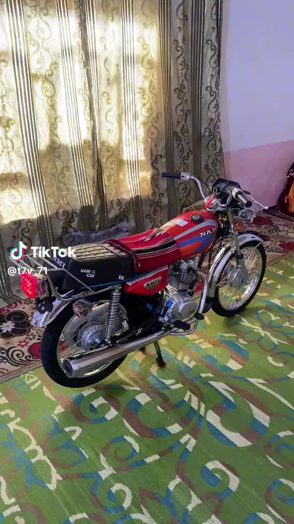 فرشه مال جنبزه صناعه درجة أولى سعر القطعة 5 الف دينار فقط لحكو باقي كم قطعه 
الموقع قضاء بلد ويوجد توصيل محافظات ***********
