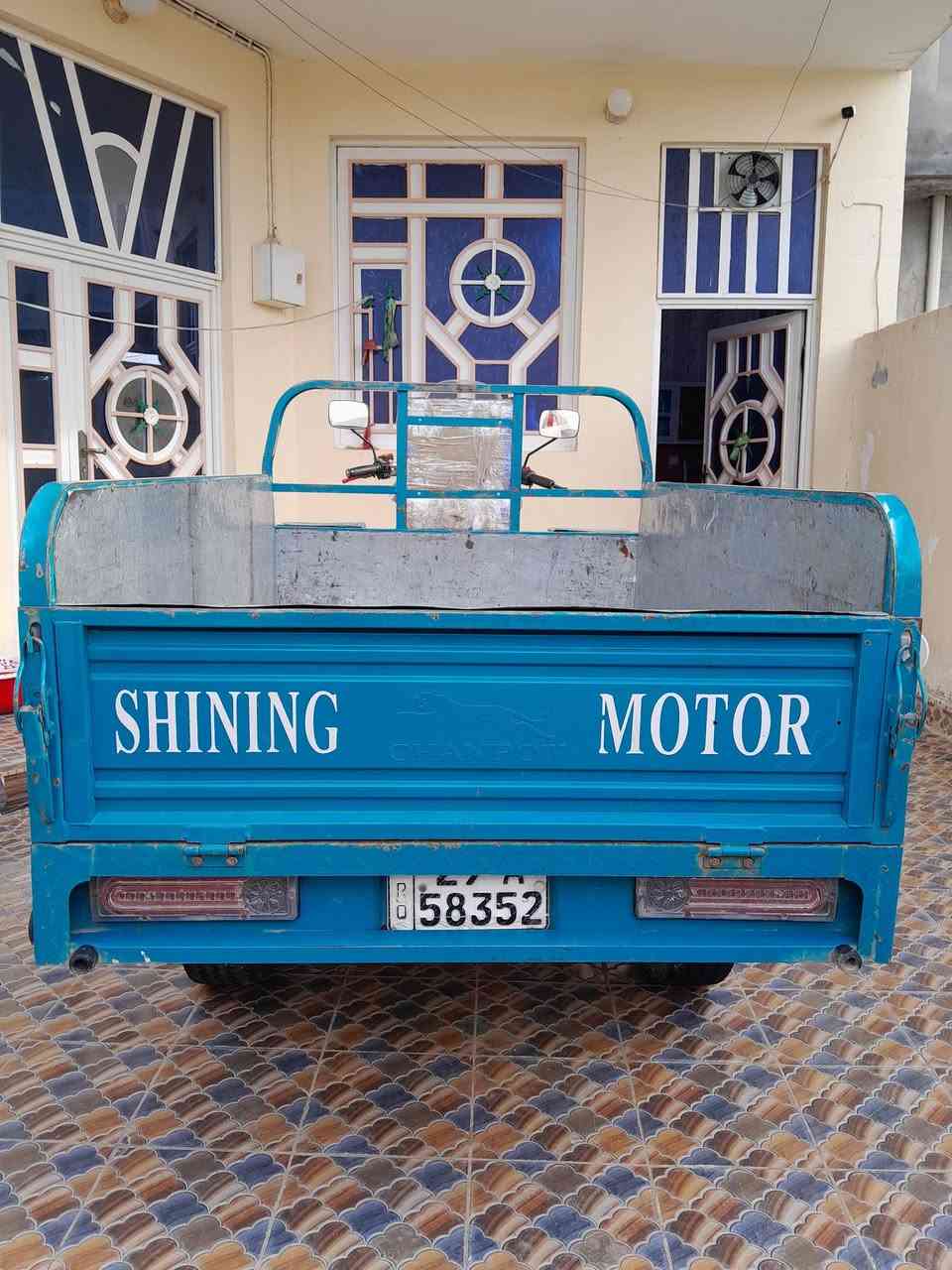 السلام عليكم ستوته للبيع جمره رقم واسنويه تحويل ثاني يوم كهربائيات شقاله تخم تاير باتري جديد مكفوله تجي واشوف بعينك الشراي يتصل على الرقم ***********/*********** متواجد على الفيس
