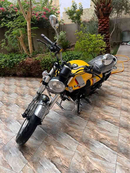 السلام عليكم 
للبيع فقط دايوان نفخ 
موديل 2022 
 رقم قادسيه (16) باسمي 
تحويل ثاني يوم
الدراجه مكفوله 
السعر 2500 مليوننين ونص
المكان ،الديوانيه
للاتصال ***********
