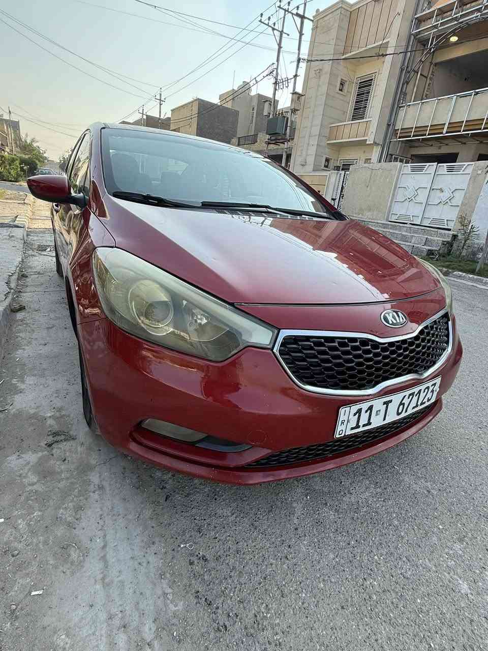 السلام عليكم
فورتي موديل 2016 وارد امريكي 
محرك 2000 دوش بيه منظومة غاز
صور الحادث و السونار بالمنشور بدون دواخل
السعر 100وبيه مجال بسيط شراي يتصل ويدلل مكاني بغداد البياع ***********
