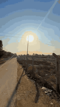 دونم و 500 متر ( 3000 ) متر طابو زراعي للبيع مباشر عسريع دولي جسر الاول حلة بغداد وبنزله سريع الدورة اليوسفية 
ترهم استثمار ترهم سكن ترهم مزارع بسبب قربها ومدخلها جداً سهل 
سعره الدونم 300 مليون وبي مجال 
واجهه الارض 40 م 
نزال تقريباً 80 م 
تحويل بطابو المحمودية 
***********
*********** 
متوفر واتساب بالارقام
