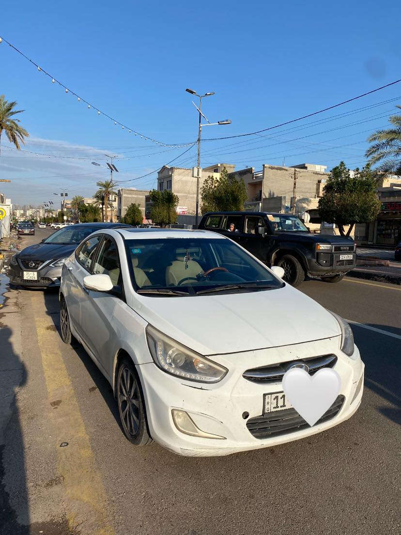 السلام عليكم 
اكسنت ٢٠١٥
ماشيه ٩٢
١٦٠٠محرك
اربع قطع صبغ 
كير محرك تبريد خير من الله 
سونار موجود خاص
الرقم :***********
السعر ١١٠
