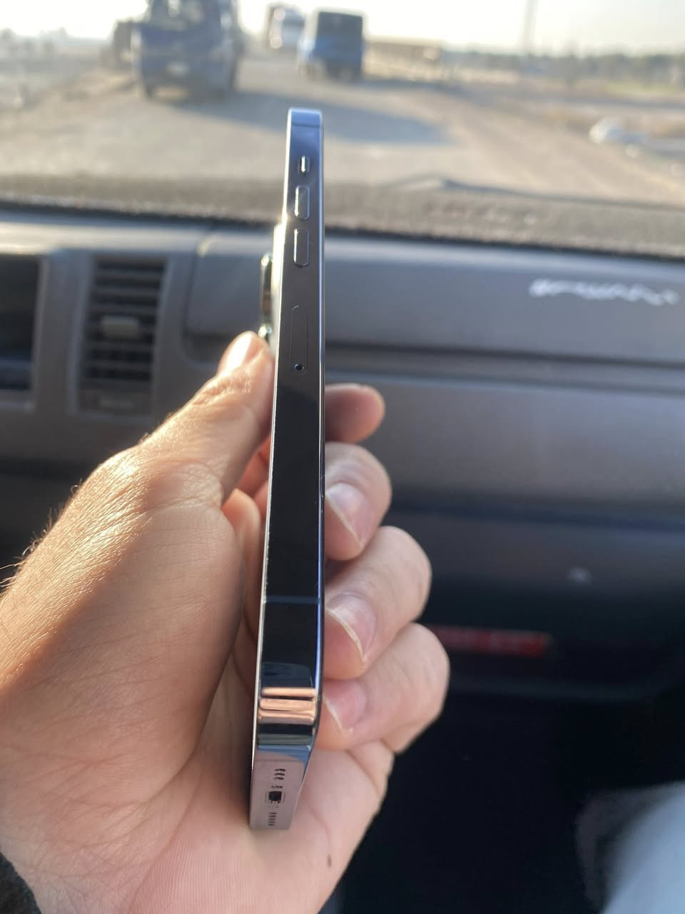 السلام عليكم ايفون 13برو الجهاز مكفول كفاله عامه حته من الخدش اذا لكيت بيه خدش تاخذه بلاش السعر خاص

***********
