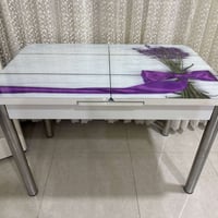 ميز طعام • يتكبر ويتصغر • بغداد الحرية