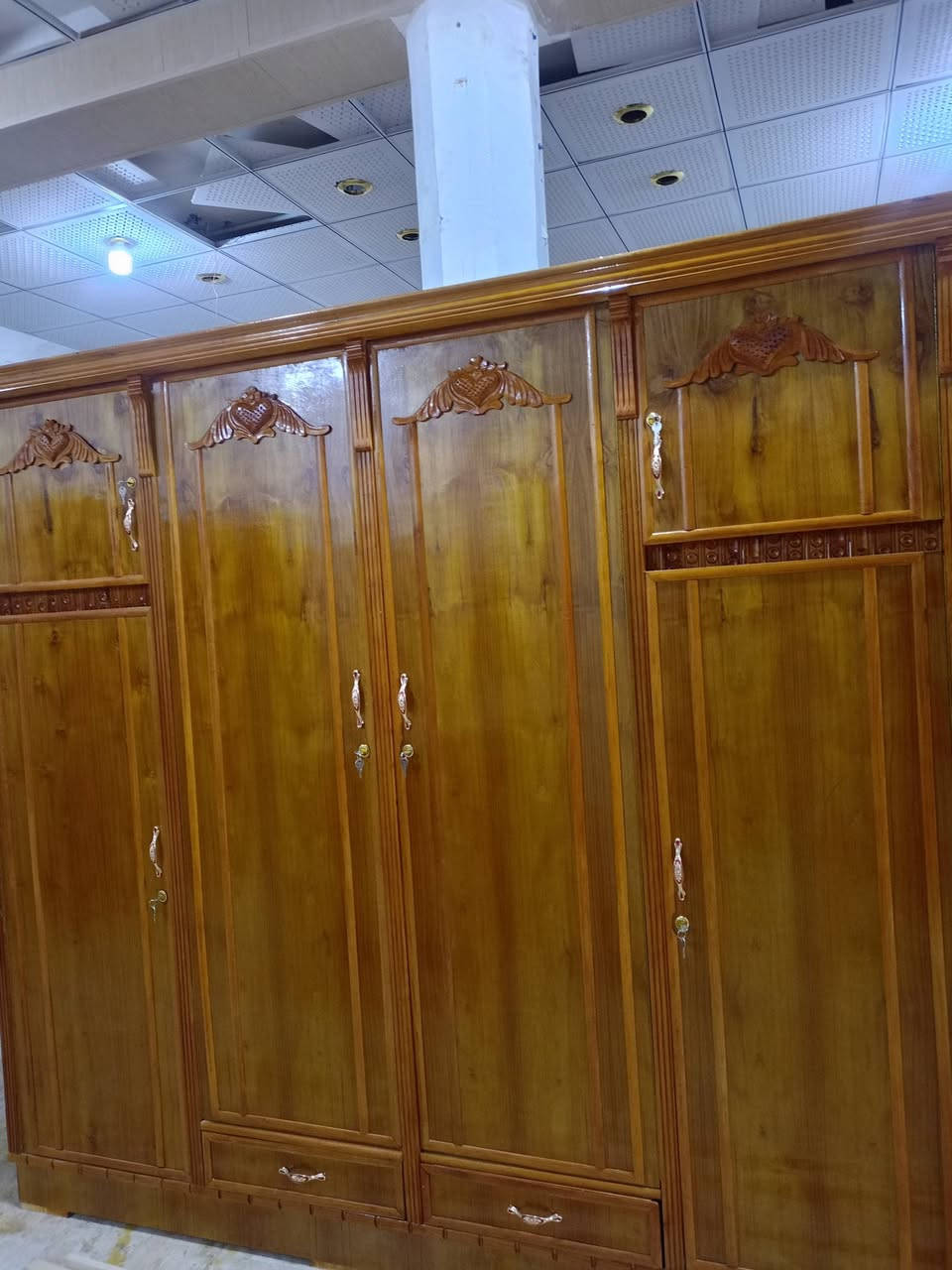 كنتور 6ابواب السعر 550
كنتور 5ابواب السعر 475

كنتور 4ابواب السعر 400

كنتور 3ابواب السعر 280 

كنتور 2ابواب السعر 190

شد ونقل مجاني مجاني داخل الكوت 

العنوان كوت سوق حي الجهاد شارع ام البنين للستفسار خاص أو اتصل 
***********
***********
