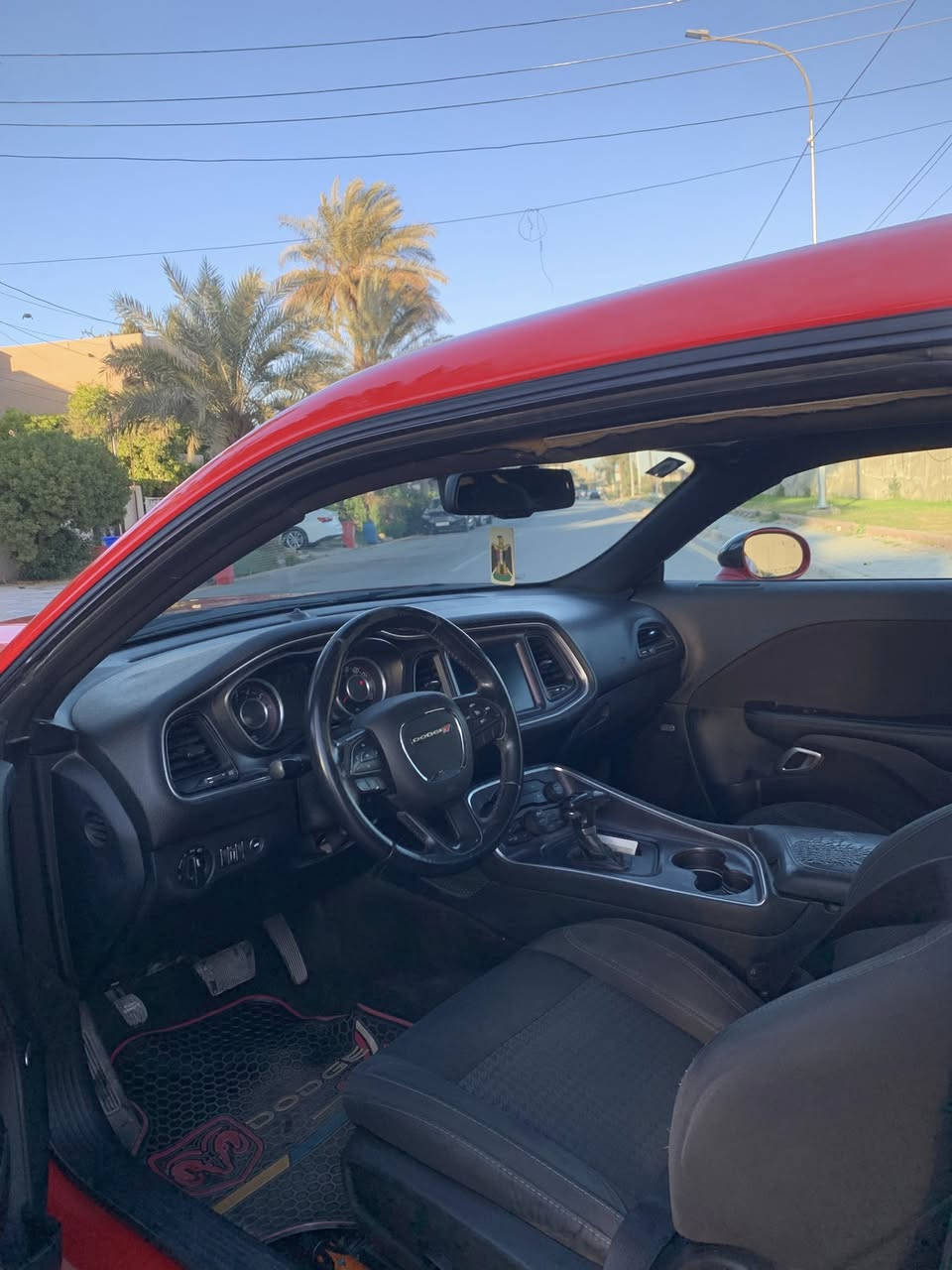 جالنجر 2016
بنيد Srt
دعاميه srt 
ويل srt 
فول بس فتحة مابيها
محرك 3600
شاشة كبيره تحكمات  نظام سبورت 
تبريد تدفئه كلها شغاله 
صدر جديد
تخم تاير جديد 
 رقم بغداد 
بيها قطع 5 قطع صبغ  سونار موجود 
مكاني بغداد العامريه   
ب ١٣٥ وبي مجال بسيط
*********** 
‭0788 287 0045‬
