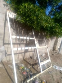 جام خانه نضيفه عرض مترتين طول 2ونص  سعر 75انتصال فقط 07755284099