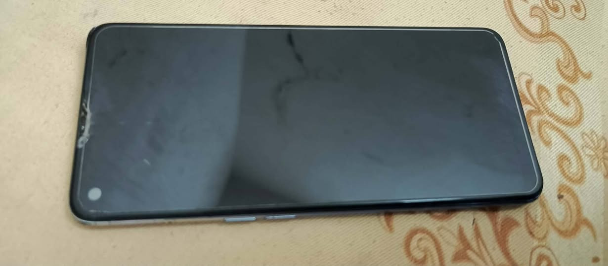 تليفون oppoمستعمل سنه
بس كسر بل شاشه وكسر خفيف بل كامره وابسعر١٨٠


**إذا كنت صاحب هذا الإعلان وتريد حذفه لأي سبب، رجاءا أرسل رسالة إلى الدعم الفني**