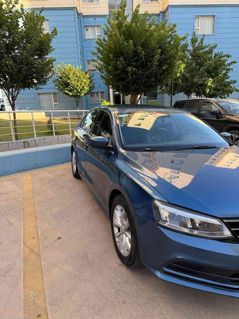 السلام عليكم..
جيتا 2017 tsi
وارد امريكي بدون صبغ فقط تعديل بارد رقم وسنويه وهزه جديد
السعر 11.500 $
واتس اب ***********
