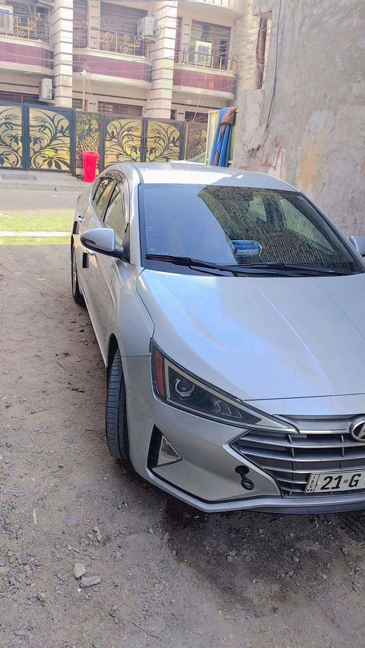 النترا موديل ٢٠ وارد كندي بيه قطعتين فقط جاملغ وبنيد   سليمانيه بسمي مكان سياره  بغداد حي الحسين السعر ١٣٥ وبيه مجال  ***********
