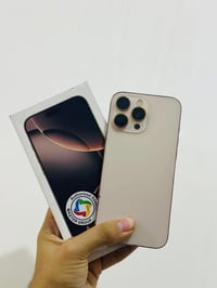 آيفون ١٦ برو ماكس • ٢٥٦ • بطاريه ٨٥