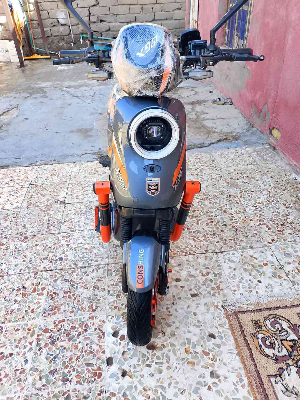 سلام عليكم دراجه شحن للبيع نوع الدراجه اكس 900 الدراجة 5 بطاريات ملف 2000 دراجه كلش حلوه و نظيفه السعر 575 و بيها مجال عنواني بصره قضاء المدينه منطقه ابو غريب قرب مدرسه الجمانه للاستفسار رقم الهاتف ***********
