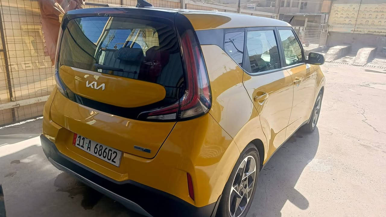 صول 23 فول رقم دولي بغداد بأسمي
بصمة
فتحة
داخل لونين
تشغيل عن بعد 
كشن كهربائي تدفئه
منضومة غاز 
ويل 19
ماشية 77
صور الحادث موجودة مع المنشور
165
رقمي ***********
