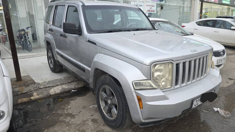 جیب لی بێرتی 2008
گێڕ مەکینە تبرید بەشەرت
دو بنەدەرگای لای سایەق هەیەتی +
دەرگای سەکن بێ ناوگرتن
دەبڵ ئەکسل
سعری 85 مەجال
***********
*********** أربيل, العراق
