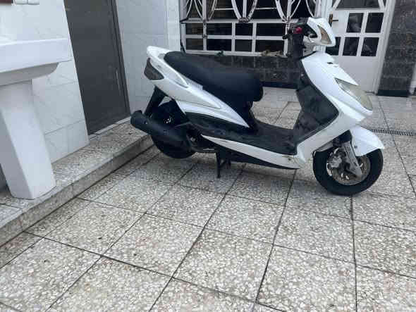 سلام عليكم سكنس فحل نوزل خطين مختمة اوراقهة كاملة مابيهة اي نقص نكره سلف مكينة خير من الله كهربايات كلهة شغالة مكاني بلديات السعر 700 رقمي ***********
