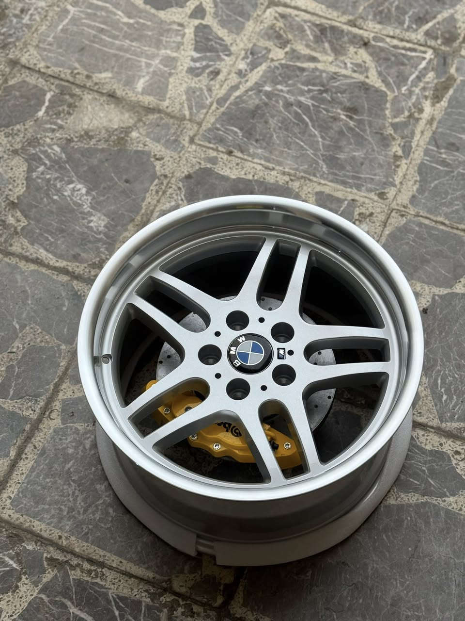 السلام عليكم
تخم ويل m حجم 18 توسايز 

جديد غير مستخدم

مكاني بغداد شارع فلسطين 
عدي توصيل لكل المحافظات
***********
***********
