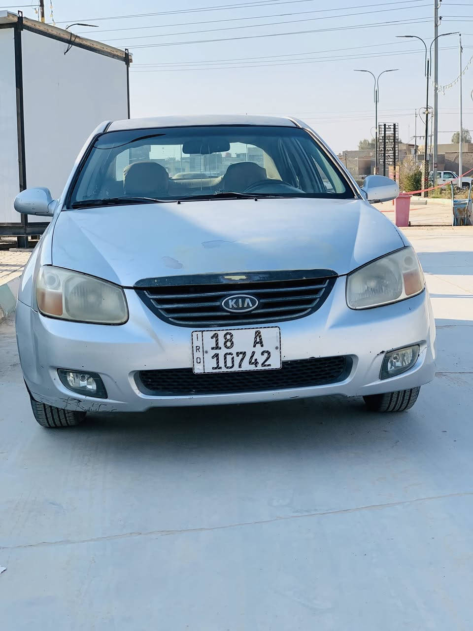 سلام عليكم للبيع كيا سيراتو 2007
مكينه1600 تبريد تدفئه حداديه جديده سياره ماعايزه شي
السعر 68وبيها مجال مكانها بابل الكفل رقم كربلاء بسمي 
الاستفسار اتصال***********
