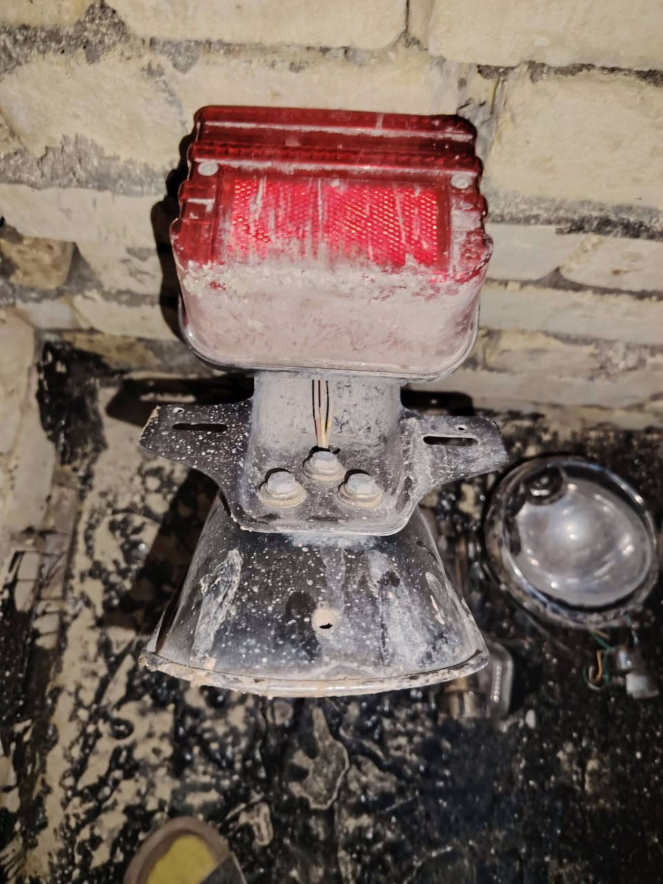 سلام عليكم قراض مستعمله للبيع مكاين ثنين وي شي تريده  خابرني ***********
