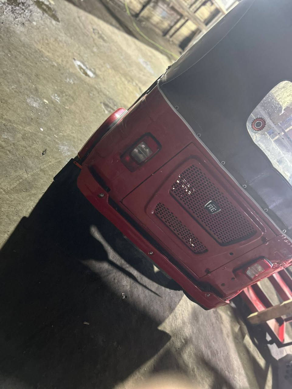 تكتك البيع موديل 22 مضلع بعمره بس الدوس بيه رصه يم البك لايت ترجع عل بارد مكاني بغداد الدوره السعر 8750 وبيه مجال قليل ***********
