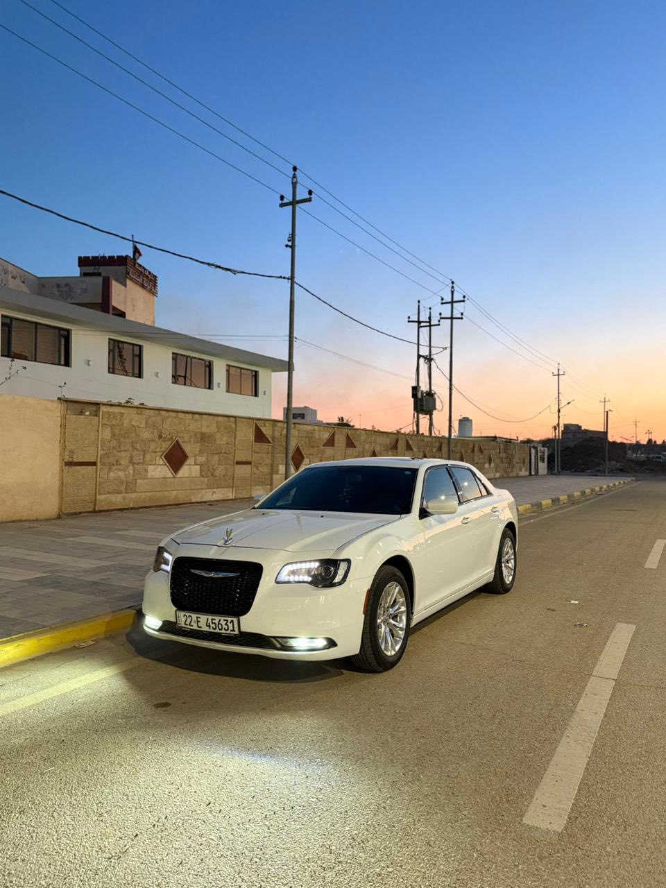 اوباما للبيع 
للي يدور نضيف 
موديل 2014 كنديه 
فول مواصفات S عداد 260 
تخم تاير ويل مكسيكي اصلي 
سياره مناقصها اي شي جاهزه ربع متصرف عليها
كفاله بيها بس بارد خشم جاملغ و بل باب شي قليل 
بجم محدث 18 
سنويه بسمي 

‭٠٧٧٣ ٢٠٨ ٥٢٣٣‬
