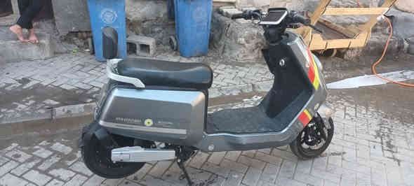 سلام عليكم دراجه شحن للبيع مكانيه مدينه الصدر الشراي يخابر ***********
