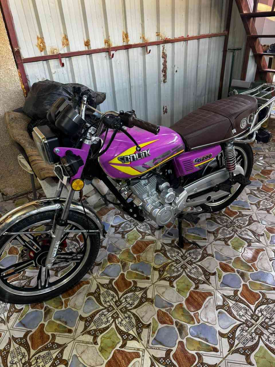 سلام عليكم دراجه سيفان 2024 للبيع باب اول محرك 200 كفاله الدراجه خير من الله
*********** ديالى ناحيه الوجيهيه
