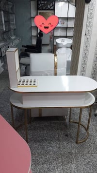 ميز اكرلك • طاولات اكرلك • متوفر