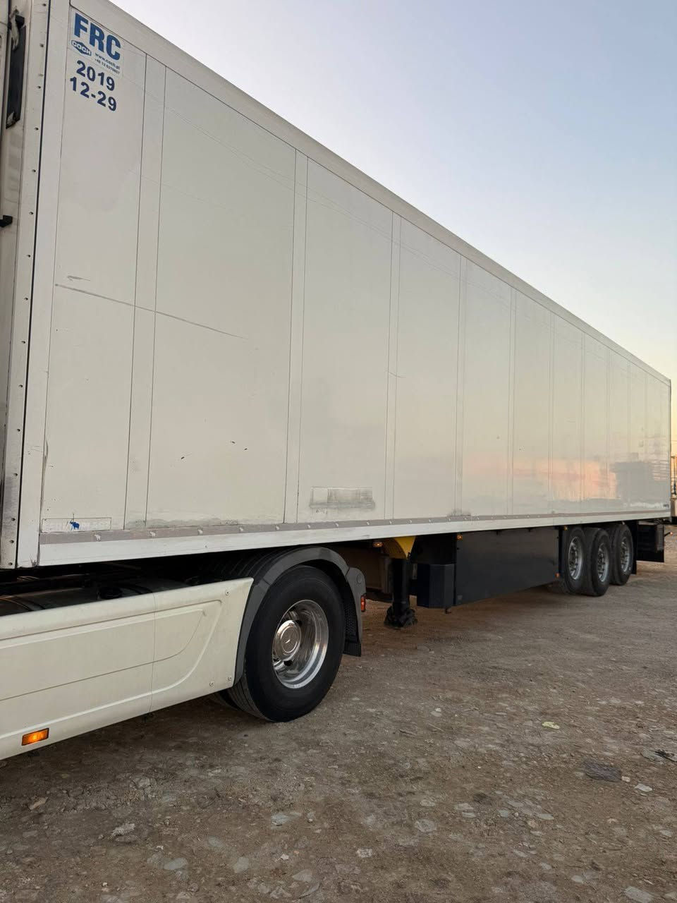 للبيع براد شمتز دخول جديد منفيس موديل ٢٠٠٧ سمك ٧
*********** واسط العزيزيه
