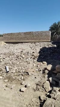 اللهم صل على محمد وآل محمد قطعه البيع مساحتها 315 طابو زراعي جميع الخد...