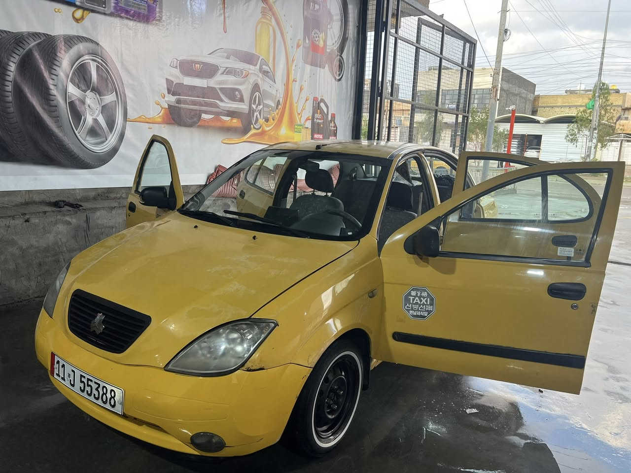 السلام عليكم ..طيبه موديل ٢٠١٦ب اسمي تحويل ثاني يوم لا ضربه ولا تبديل مكينه وكير مكفولات وبيهه سونار مثل مموضح بالصوره نقصهه بس تبريد السعر ٣٥ وبيهه مجال بسيط ***********
