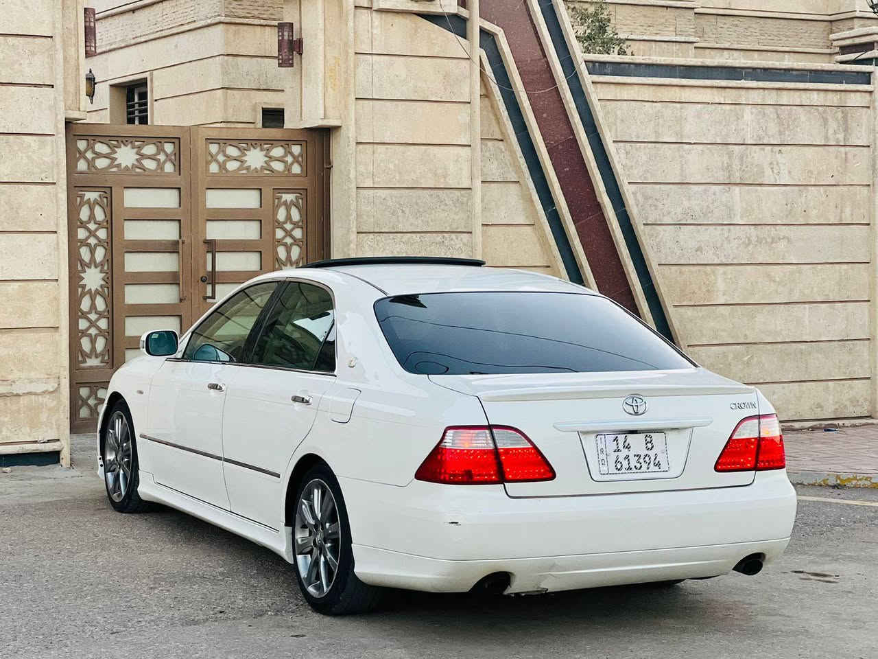 السلام عليكم اخوتي 
للبيع شاهينة 2005 رقم بصرة 
تسجيل جديد. كفاله عامه مطلقة عراق ويابان. فول. السيارة. 
جاهزه مجهزه ربع ماتخسر عليها 
العنوان كربلاء. السعر. 170 وبيها 
للاستفسار. ***********
