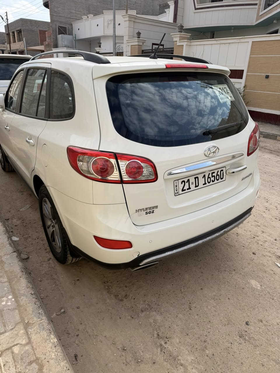 السلام عليكم سنتافي للبيع موديل 2012 سياره مكفوله كفاله عامه بدون صبغ مكينه ما ممدود عليه سبانه كير مكفول فول مواصفات الأخير سياره جديده رقم سليمانيه بسمي السعر 155$ بي مجال الشراي يتصل ***********
