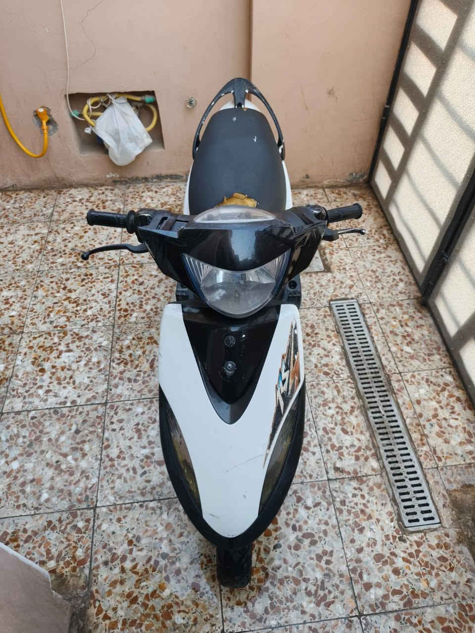 سلام عليكم ماكس عدله فحل بوشه 49
دراجه ناقصه فقط كفرات وتاير خلفي 
محرك ما مفتوح شرط الفحص 
كهربائيات شغاله سلف شغال وشلعه محرك ناعم صولنصه رياضي 💫 ماخذه حاويه صالي 5اشهر 
السعر 650وبيه مجال قليل مكاني نجف تجي تفحص يمي تاخذ وتطلع وبخدمتك تواصل خاص متواجد المو شراي لا يكسر بسعره فدوه


**إذا كنت صاحب هذا الإعلان وتريد حذفه لأي سبب، رجاءا أرسل رسالة إلى الدعم الفني**