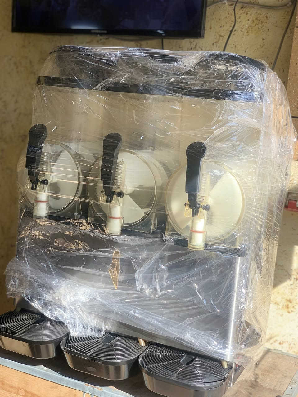 ماكينة #سلاش نوع دمبر لللبع سعر ممتاز جدا
للاستفسار 0789898975


**إذا كنت صاحب هذا الإعلان وتريد حذفه لأي سبب، رجاءا أرسل رسالة إلى الدعم الفني**