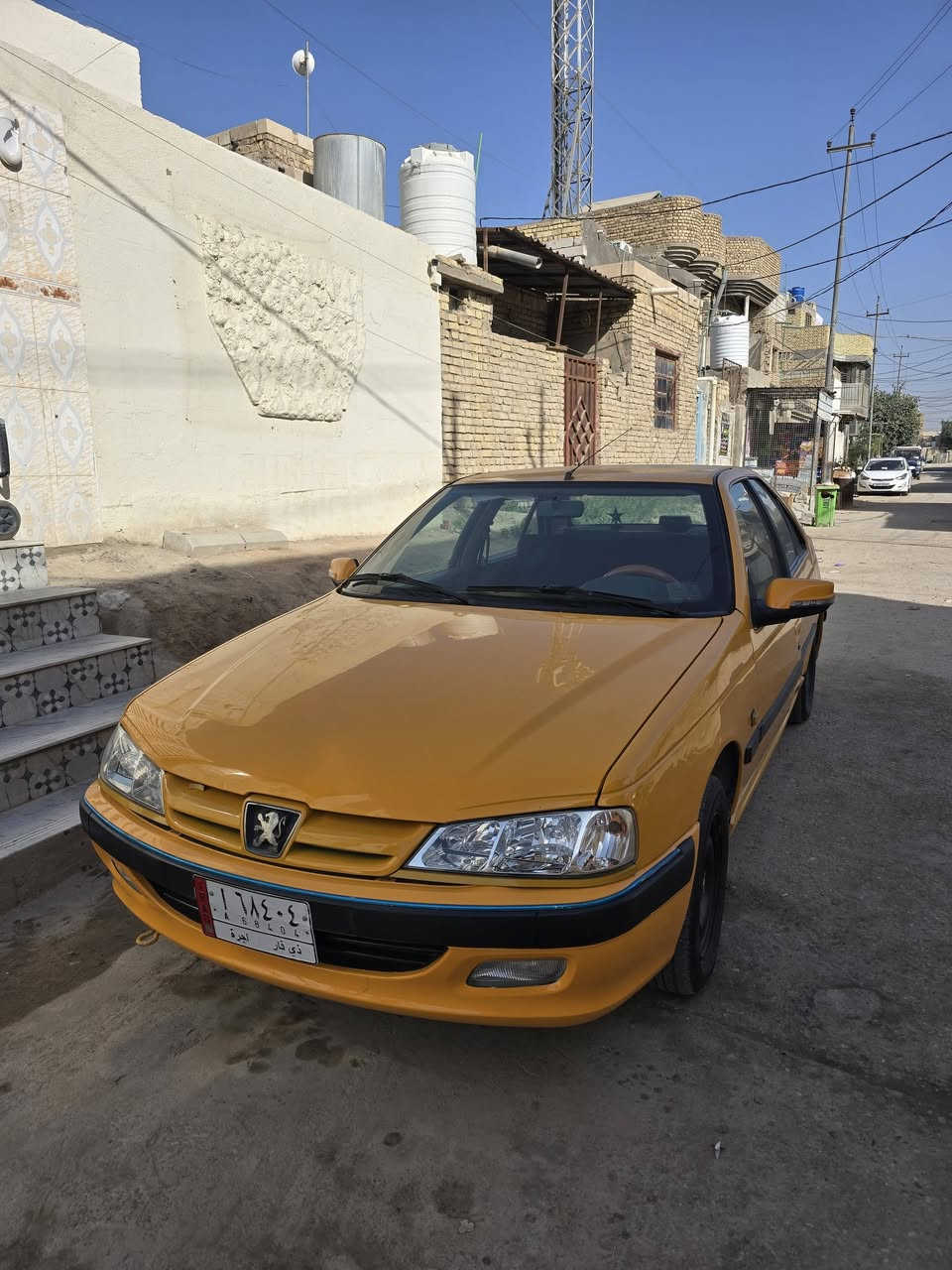 للبيع بيجو بارص ١٨ حره السعر 48 مكفول من الصبغ والتبديل  بيهه بارد شبر جاملغ  ناصريه مركز ***********
