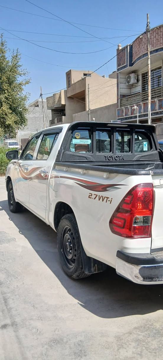 هايلوكس موديل 2020 كير عادي ممشى السياره 147 الف رقم سليمانيه وبأسمي السنويه تنتهي سنه 2030  السياره مدوشمه أرضيه وكشنات السياره مكفوله ماعدا طخه بسيطه ممصلحه بالبابين عكس السايق
السعر 225 وبيها مجال
للاتصال او الواتساب
***********
