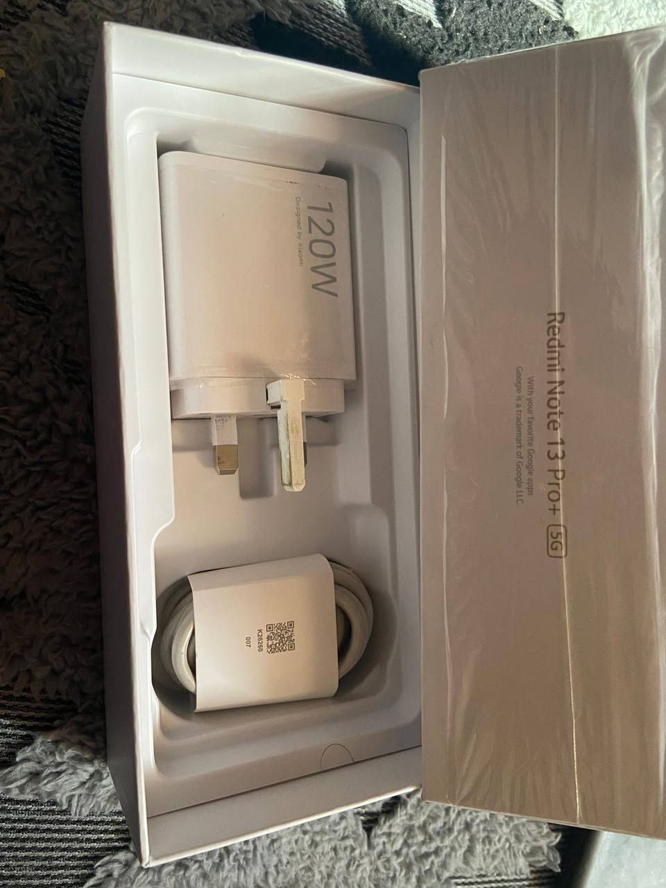 شاومي ريد مي 13 برو بلس 5G
500جيجا مع الملحقات =العلبه والشاحنه الاصليه 

مستخدم فتره قليله وبسيطه جهاز جديد جديد جديد 

سعر:380الف وقابل للتفاوض
للاستفسار رقم واتساب ***********
