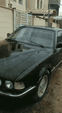 بي ام دبليو موديل 1991 رقم بغداد بأسمي  السيارة متروكه صار سنه  للاستف...