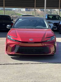 كامري LE • هايبرد ٢.٥ لتر • وارد امريكي