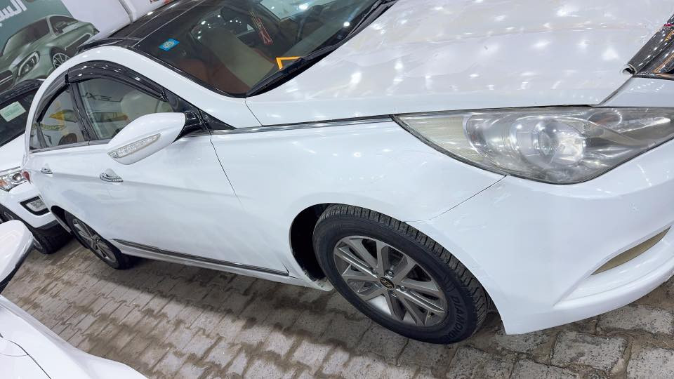 سوناتا وارد خليجي 
موديل 2011
فول مواصفات 
مكينه كير حداديه 
جاهزه سياره من 
كلشي السعر 97 
مكان السياره 
نجف الاستفسار 
هذ رقمي 
***********￼￼
