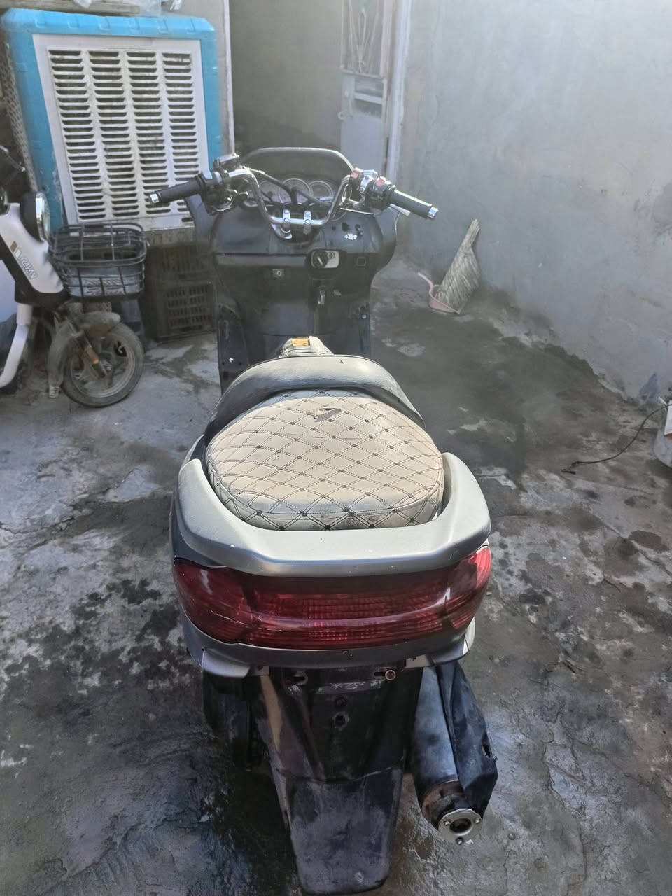 ياماها ماجسته دبل رون شغاله جاهزة من كلشي سعر 450وبيه مجال مكان حيدرية خان ***********
