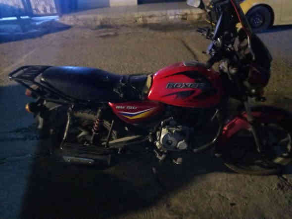 السلام عليكم 
بوكسر موديل 2019
اوراق 6 
بيه صوت بل مكينه مال جواكيج  
السعر 900 ويبه مجال حك الجيه 
مكاني حي الجهاد  هاذا رقمي *********** بي 
بس واتساب
