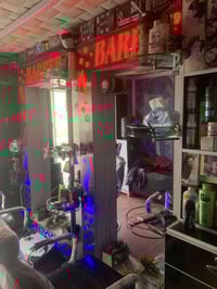 مرايات 2 • رف فاترينه • بغداد الامين