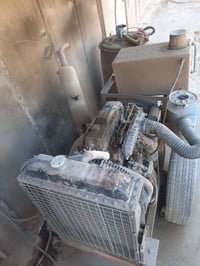 للبيع مكينه تحتاج تجفيت سعر ٨٠٠ الف 07713549420