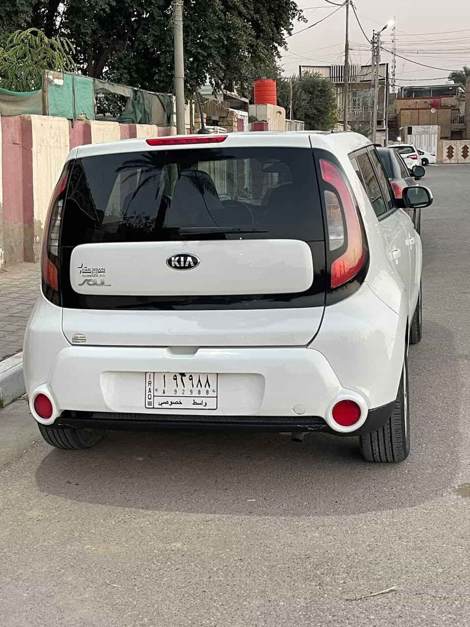 السلام عليكم ورحمه الله وبركاته
للبيع صول موديل 2016وارد امريكي مكينة 1600
السونار مرفق مع الصور سياره جاهزة وخير من الله 
السعر 98 $ الشراي يتصل على الرقم ***********
