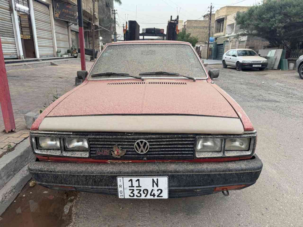 السلام عليكم موديل ٨٥ سنويه باسمي مكفوله من الصبغ بلاديه تخم تايرات جديد تبريد كامل سعرها ٢٤ ومكانها بغداد موبايل ***********
