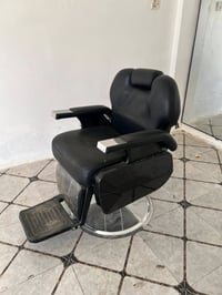 كرسي حلاقة • استعمال اسبوع • بابل مسيب
