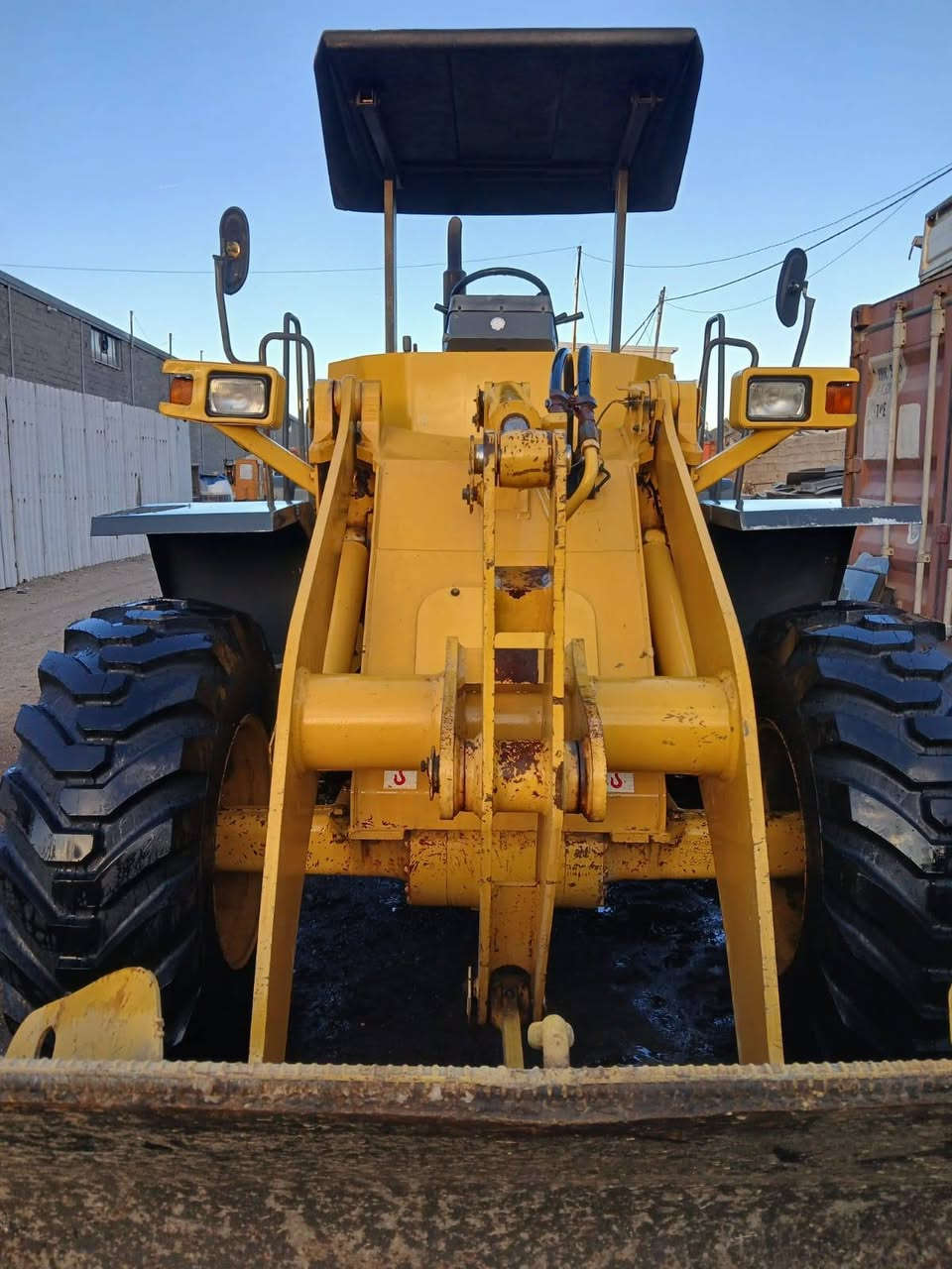 كوماتسو حجم ١٠٠ مكينه ٤ سلندر
كير ميكانيكي وارد ياباني 

مكفول كفاله عامه من الصبغ جاهز لشغل 

تخم تاير جديد 

موديل ٢٠١١

دخول جديد ممفيس مامشتغل في العراق 

بغداد النهضة شارع الظلال 

***********
